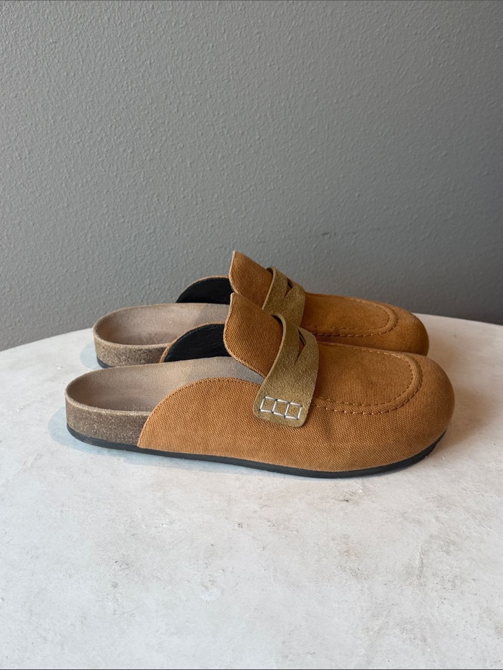 Linen Slip-On Mule Loafers in Tan